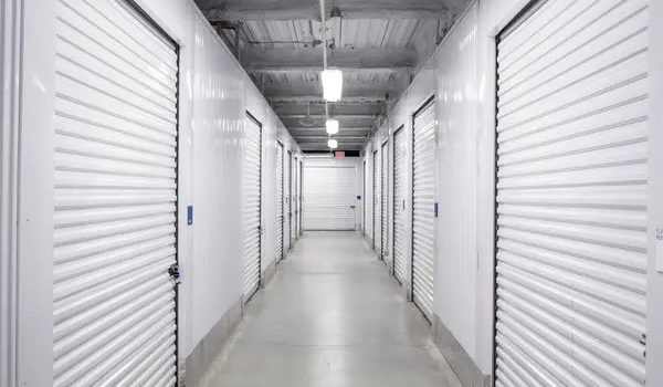 Why Storage Units in London Are Such a Hit