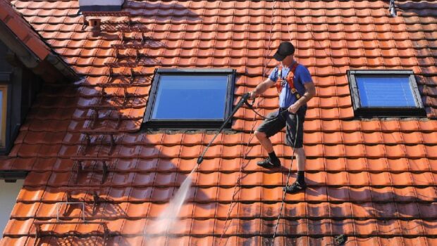 Finding The Most Cost Effective Roof Cleaning Quotes