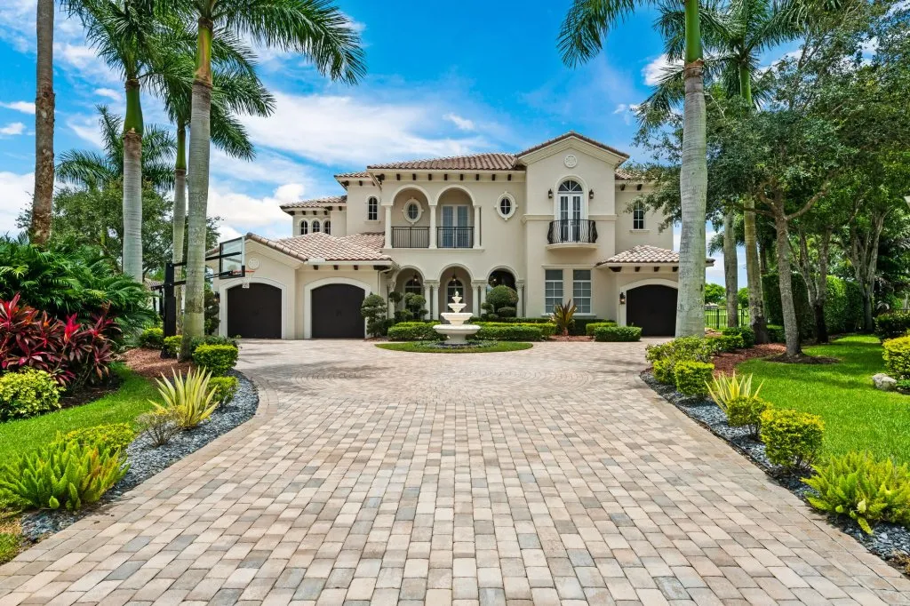 Looking To Invest In Boca Raton? Here Are the Types of Properties to Explore