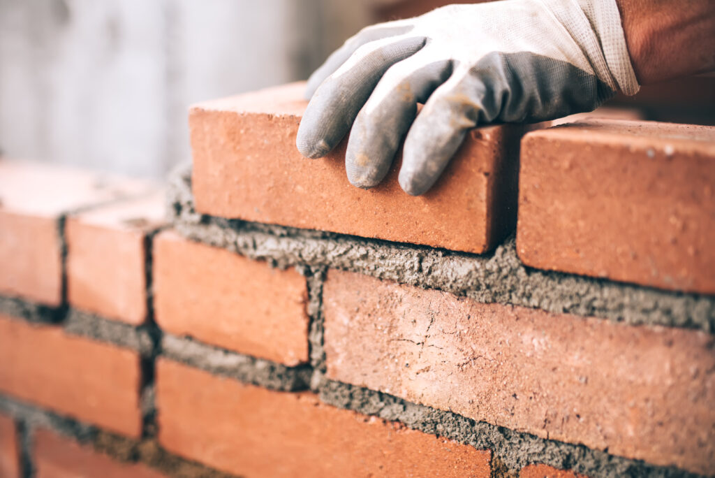 Why Are Skilled Bricklayers Essential for High-End Brick Work?